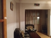 Satılır 1 otaqlı 45 m2 köhnə tikili 8 km