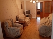 İcarəyə verilir 2 otaqlı 60 m2 köhnə tikili Gənclik m.