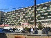 Satılır 5 otaqlı 100 m2 köhnə tikili Qara Qarayev m.