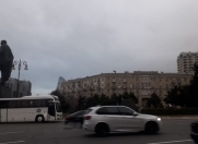 Satılır 2 otaqlı 60 m2 köhnə tikili Nərimanov heykəli