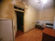 İcarəyə verilir 3 otaqlı 100 m2 həyət evi Montin