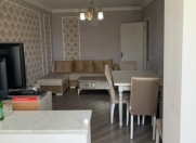 Satılır 2 otaqlı 40 m2 köhnə tikili 8 km