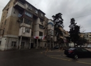 Satılır 2 otaqlı 50 m2 köhnə tikili 8 km