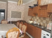 İcarəyə verilir 3 otaqlı 55 m2 həyət evi İnşaatçılar m.