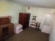 Satılır 1 otaqlı 35 m2 köhnə tikili Neftçilər m.