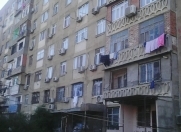 Satılır 3 otaqlı 81.6 m2 köhnə tikili Y.Günəşli