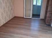 Satılır 1 otaqlı 30 m2 köhnə tikili Qara Qarayev m.