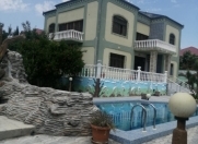 İcarəyə verilir 8 otaqlı 375 m2 bağ evi Novxanı