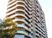 Satılır 2 otaqlı 50 m2 köhnə tikili Moskva univermağı