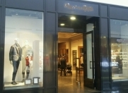 Satılır 1 otaqlı 110 m2 obyekt İnşaatçılar m.