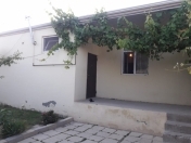 Satılır 3 otaqlı 190 m2 həyət evi Qobu