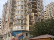 Satılır 3 otaqlı 142 m2 yeni tikili 8 mkr