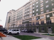 Satılır 5 otaqlı 216 m2 obyekt Masazır