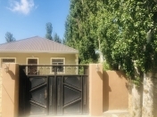 Satılır 4 otaqlı 135 m2 həyət evi Binəqədi