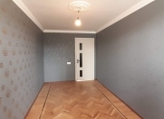 İcarəyə verilir 2 otaqlı 43 m2 köhnə tikili Ayna Sultanova heykəli