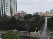 İcarəyə verilir 2 otaqlı 60 m2 köhnə tikili İzmir parkı