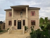 Satılır 6 otaqlı 360 m2 həyət evi Binə