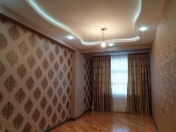 Satılır 2 otaqlı 42 m2 yeni tikili Xalqlar Dostluğu m.