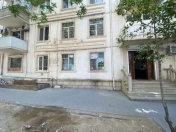 Satılır 2 otaqlı 50 m2 obyekt Gənclik m.