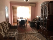 Satılır 2 otaqlı 58 m2 köhnə tikili 3 mkr