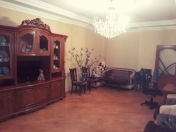 Satılır 3 otaqlı 148 m2 yeni tikili Ukrayna dairəsi