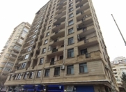 İcarəyə verilir 3 otaqlı 136 m2 yeni tikili Yasamal parkı