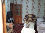 Satılır 2 otaqlı 55 m2 köhnə tikili Hərbi Hospital