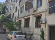 Satılır 2 otaqlı 50 m2 köhnə tikili 3 mkr