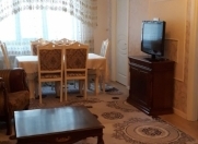 İcarəyə verilir 3 otaqlı 100 m2 yeni tikili Elmlər Akademiyası m.