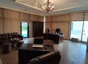 İcarəyə verilir 1 otaqlı 53 m2 ofis Elmlər Akademiyası m.