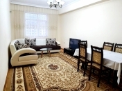 İcarəyə verilir 3 otaqlı 125 m2 yeni tikili Yeni Yasamal