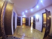 İcarəyə verilir 3 otaqlı 160 m2 yeni tikili 28 May m.