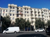 Satılır 3 otaqlı 80 m2 köhnə tikili Azərbaycan kinoteatrı