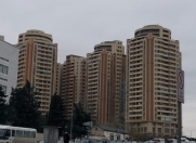 İcarəyə verilir 2 otaqlı 85 m2 yeni tikili 20 yanvar m.