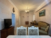 İcarəyə verilir 3 otaqlı 90 m2 yeni tikili Bakı Dövlət Universiteti