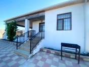 İcarəyə verilir 4 otaqlı 150 m2 bağ evi Albalı
