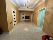 İcarəyə verilir 3 otaqlı 123 m2 yeni tikili Alatava 2