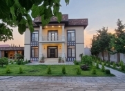 Satılır 7 otaqlı 300 m2 bağ evi Şüvəlan