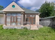 Satılır 4 otaqlı 160 m2 villa Qəbələ