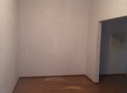 İcarəyə verilir 4 otaqlı 100 m2 obyekt İnşaatçılar m.