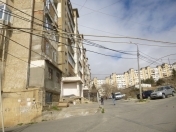 Satılır 3 otaqlı 90 m2 köhnə tikili Ukrayna dairəsi