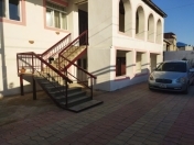 İcarəyə verilir 5 otaqlı 200 m2 bağ evi Buzovna