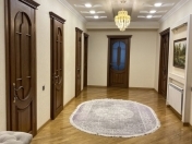 Satılır 3 otaqlı 160 m2 yeni tikili Cavanşir körpüsü