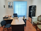 İcarəyə verilir 2 otaqlı 70 m2 ofis Elmlər Akademiyası m.