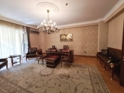 İcarəyə verilir 5 otaqlı 200 m2 ofis Nəsimi r.