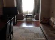 Satılır 3 otaqlı 60 m2 köhnə tikili Azadlıq prospekti m.