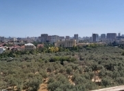 Satılır 2 otaqlı 47 m2 köhnə tikili Zərifə Əliyeva adına park