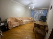 İcarəyə verilir 4 otaqlı 90 m2 köhnə tikili 20 yanvar m.