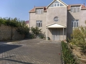 Satılır 7 otaqlı 270 m2 həyət evi Xırdalan