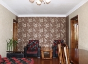 Satılır 2 otaqlı 45.2 m2 köhnə tikili Neftçilər m.